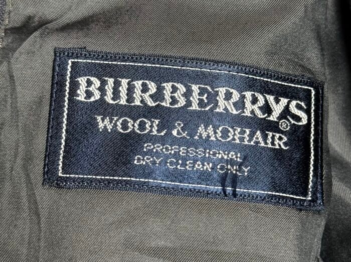 Burberrys [M] - Image 4