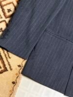 Next [L] - Image 3