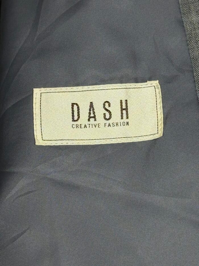 DASH [M] - Image 4