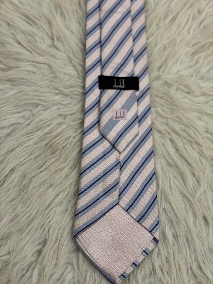 Dunhill - Image 3