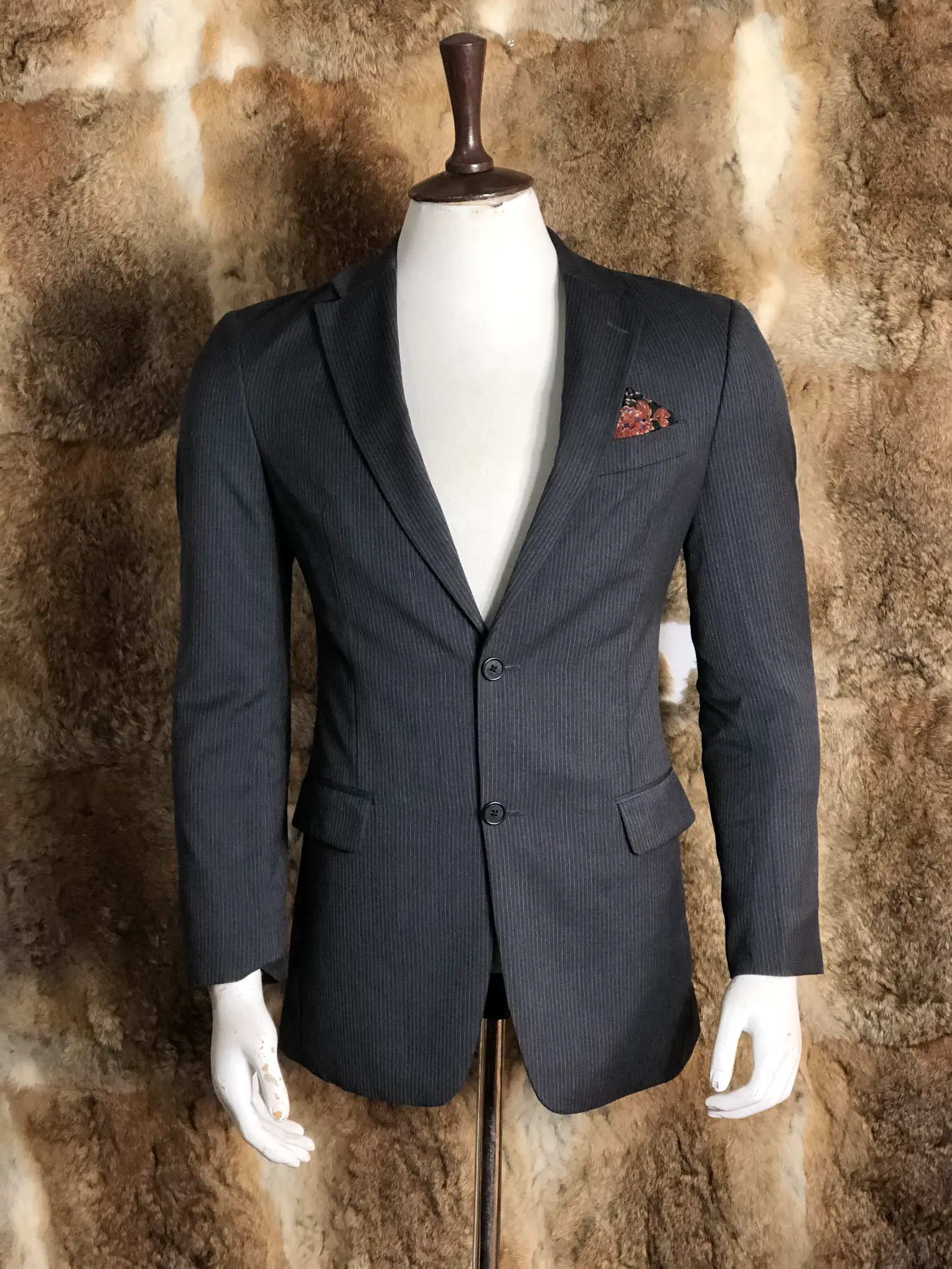 IMG_3523 Tommy Hilfiger - Image 1