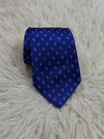 BLUE TIE